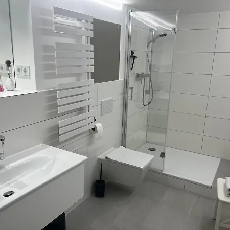 Anderswo Bad Aibling Apartment Exterior photo